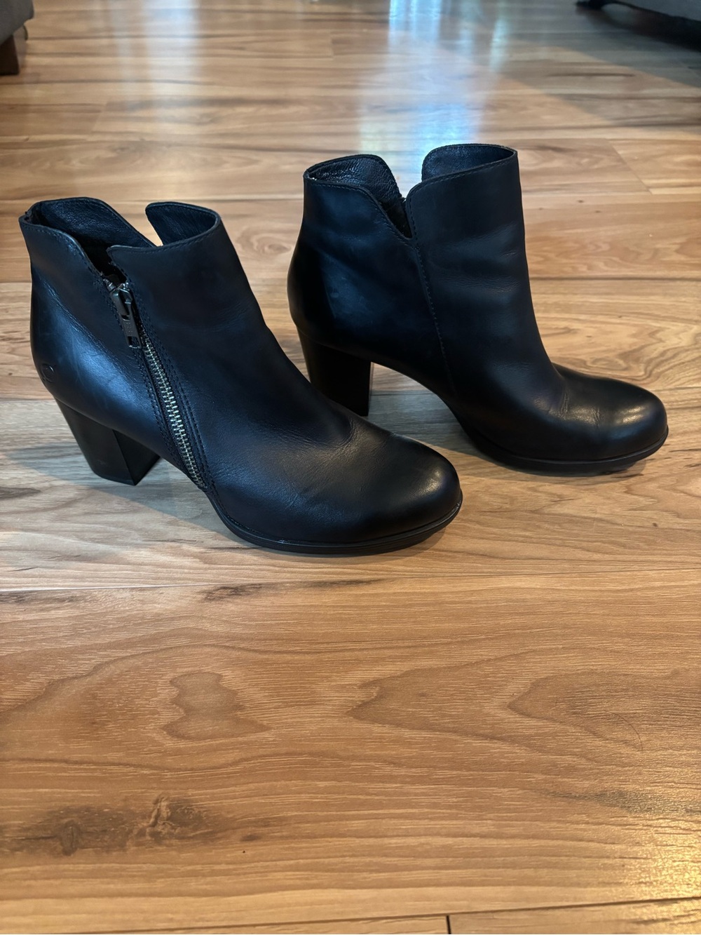 Børn black leather block heel ankle boots